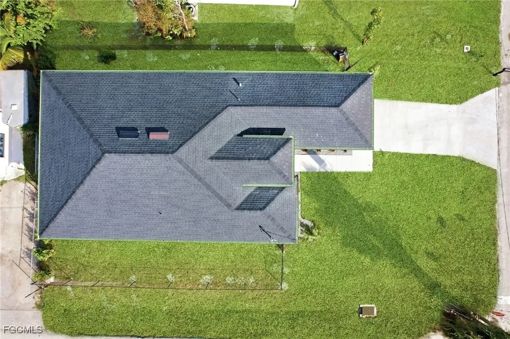 3701 Madison Avenue Fort Myers FL 33916