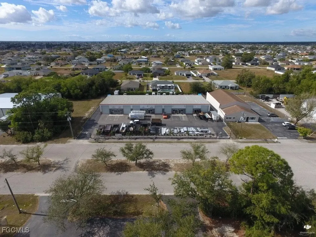 2528 Andalusia Boulevard Cape Coral FL 33909