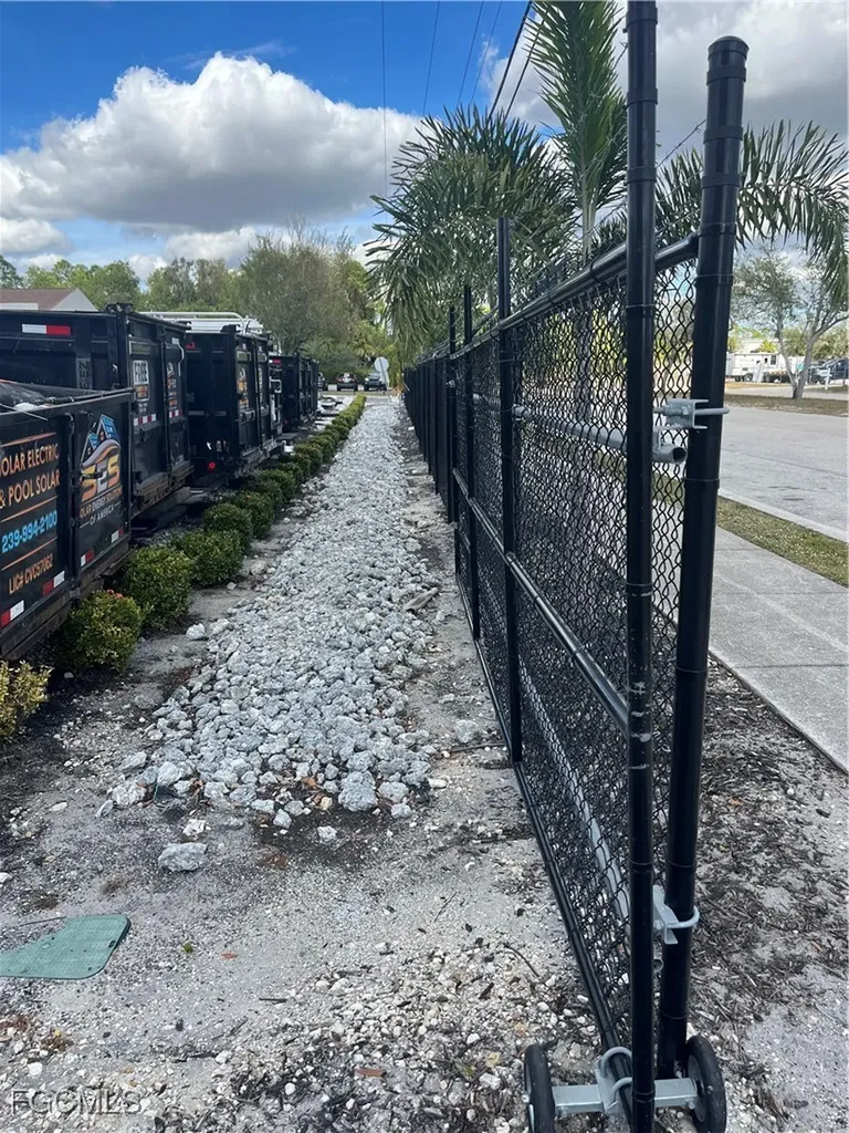 2528 Andalusia Boulevard Cape Coral FL 33909
