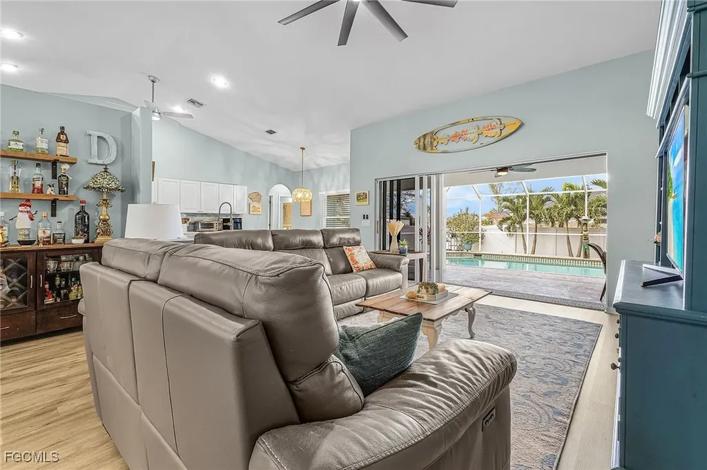 2017 SW 30th Street Cape Coral FL 33914