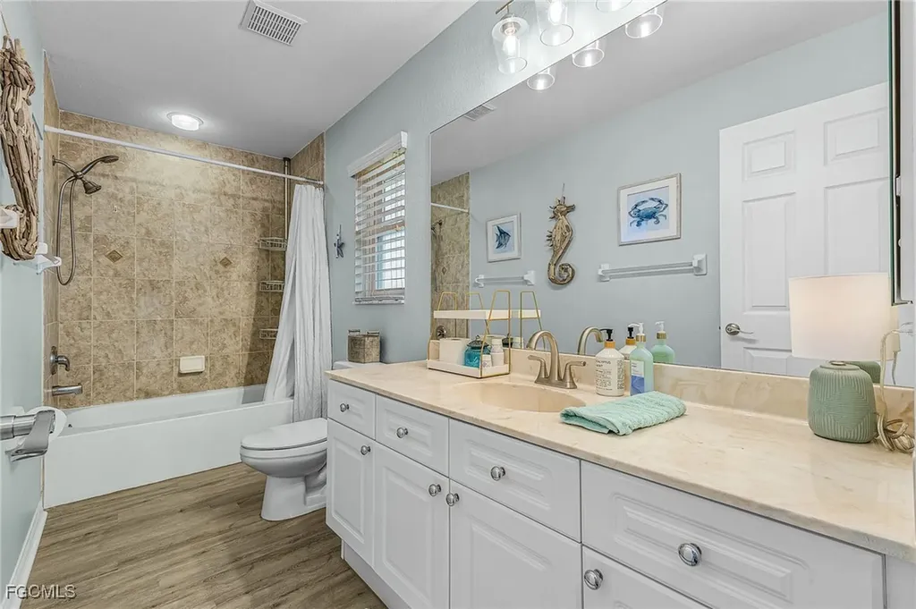 2017 SW 30th Street Cape Coral FL 33914