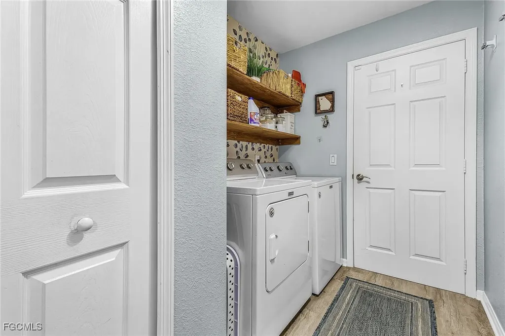 2017 SW 30th Street Cape Coral FL 33914