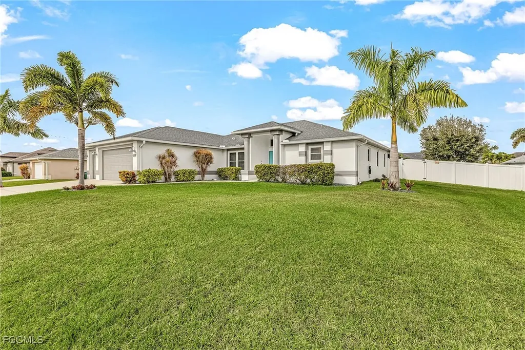 2017 SW 30th Street Cape Coral FL 33914