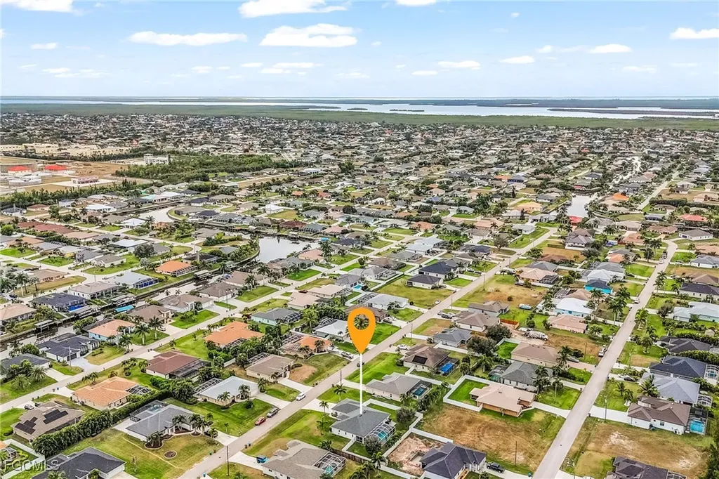 2017 SW 30th Street Cape Coral FL 33914
