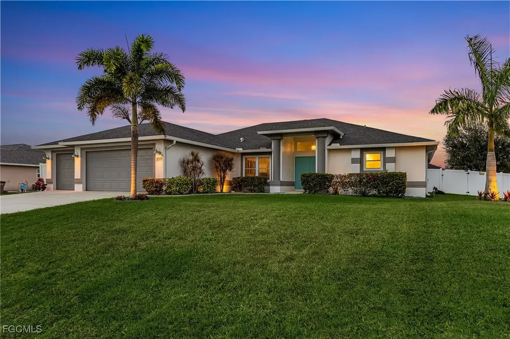 2017 SW 30th Street Cape Coral FL 33914