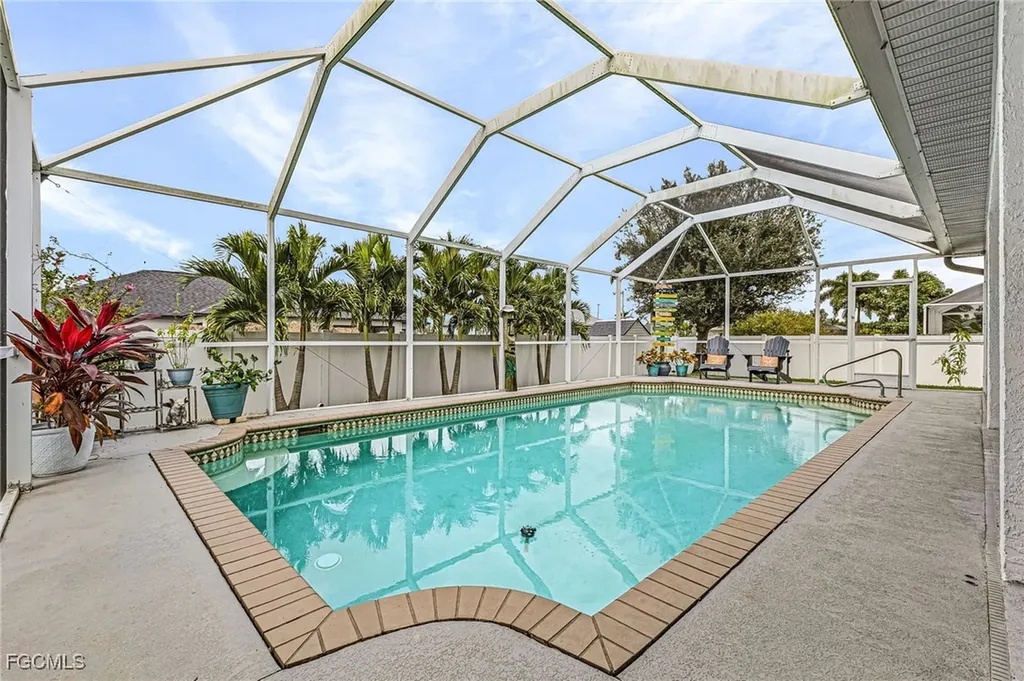 2017 SW 30th Street Cape Coral FL 33914