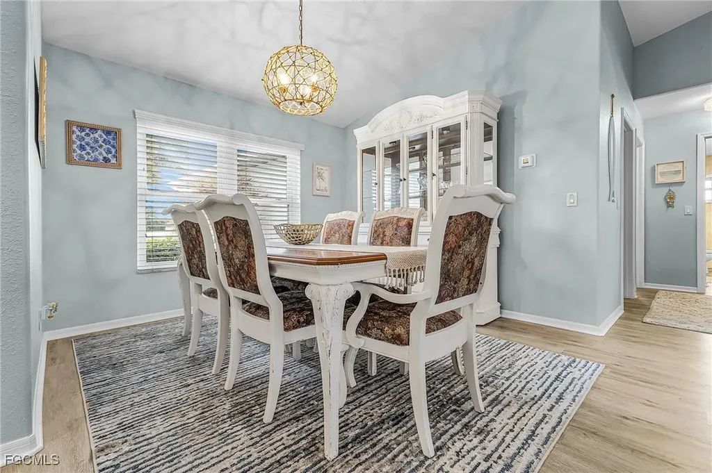 2017 SW 30th Street Cape Coral FL 33914