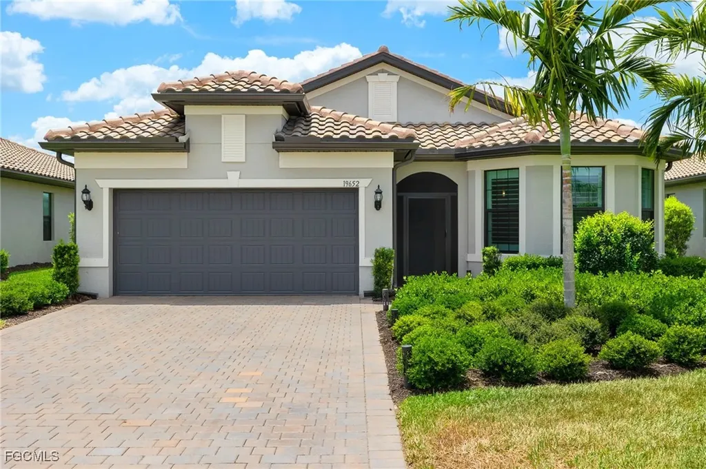 19652 Deming Lane Estero FL 33928
