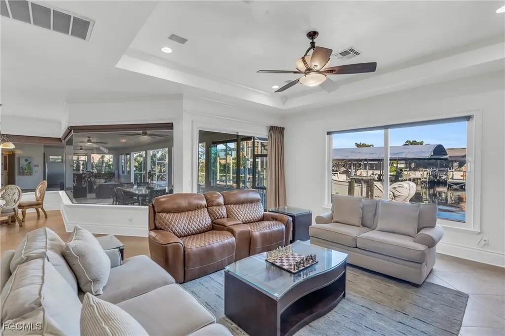 1519 Hermitage Lane Cape Coral FL 33914
