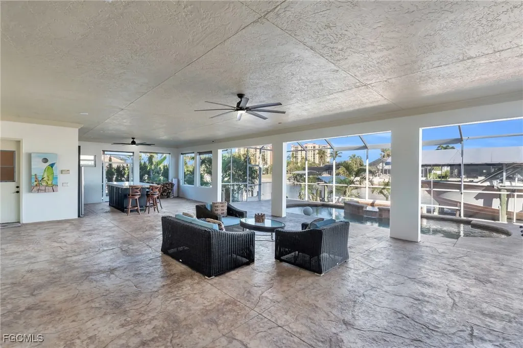 1519 Hermitage Lane Cape Coral FL 33914