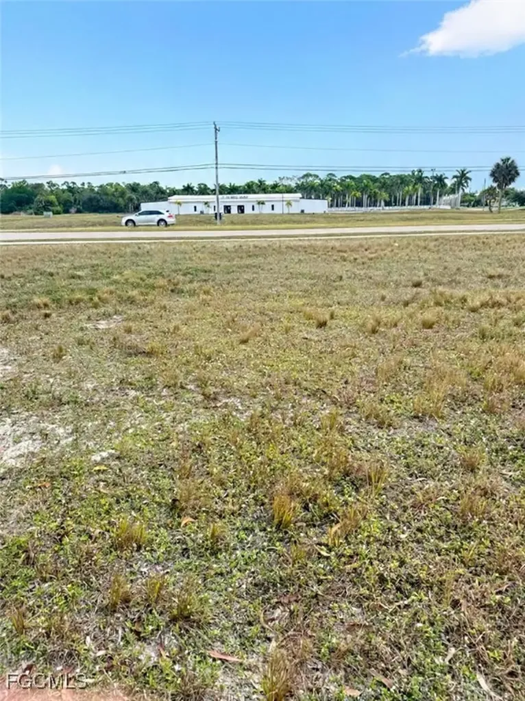 806 Skyline Boulevard Cape Coral FL 33991