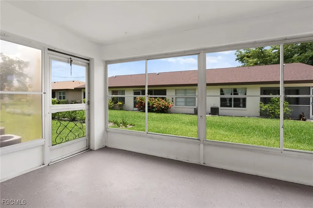 4608 SE 6th Avenue Cape Coral FL 33904