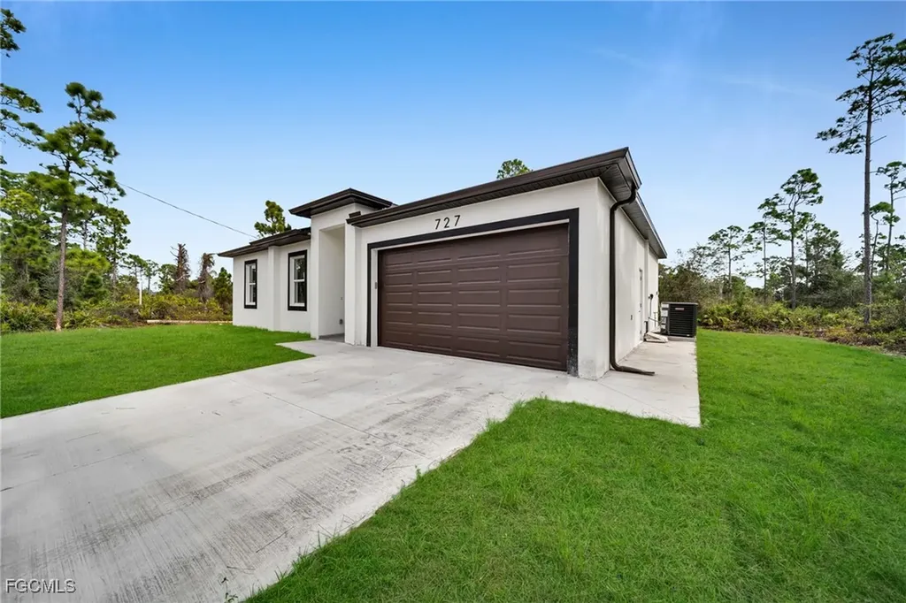 727 Santa Lucia Avenue S Lehigh Acres FL 33974