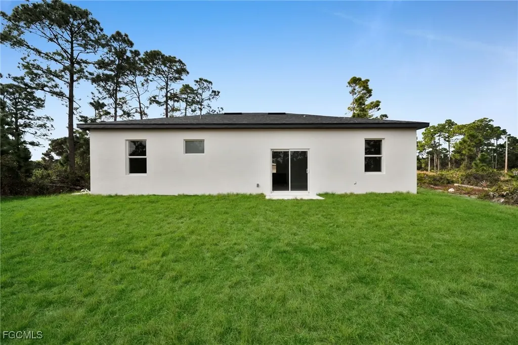 727 Santa Lucia Avenue S Lehigh Acres FL 33974