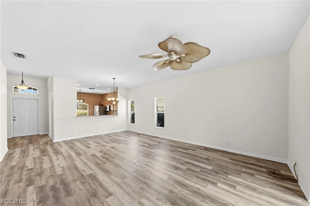2061 Cape Heather Circle Cape Coral FL 33991