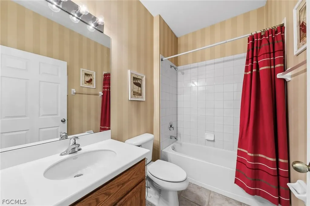 2061 Cape Heather Circle Cape Coral FL 33991