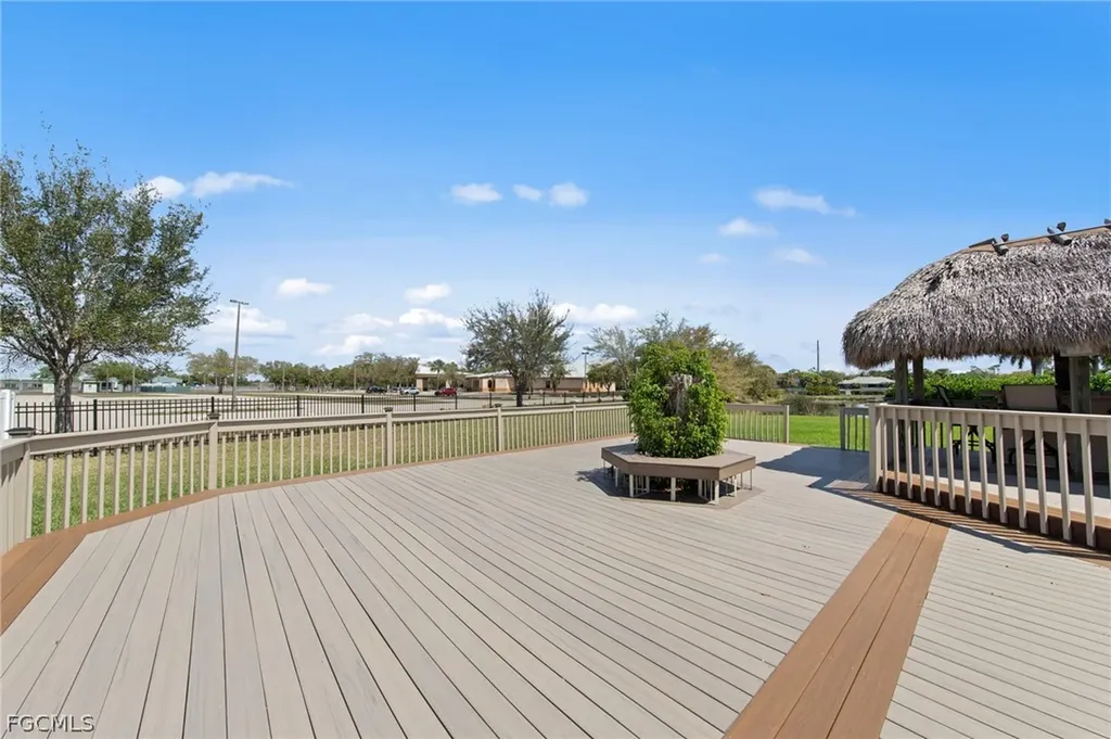 2061 Cape Heather Circle Cape Coral FL 33991