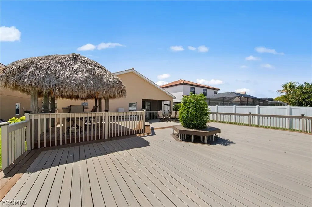 2061 Cape Heather Circle Cape Coral FL 33991