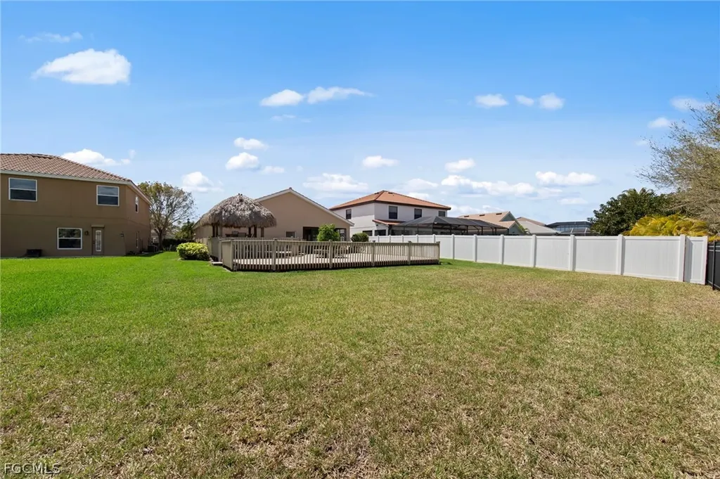 2061 Cape Heather Circle Cape Coral FL 33991