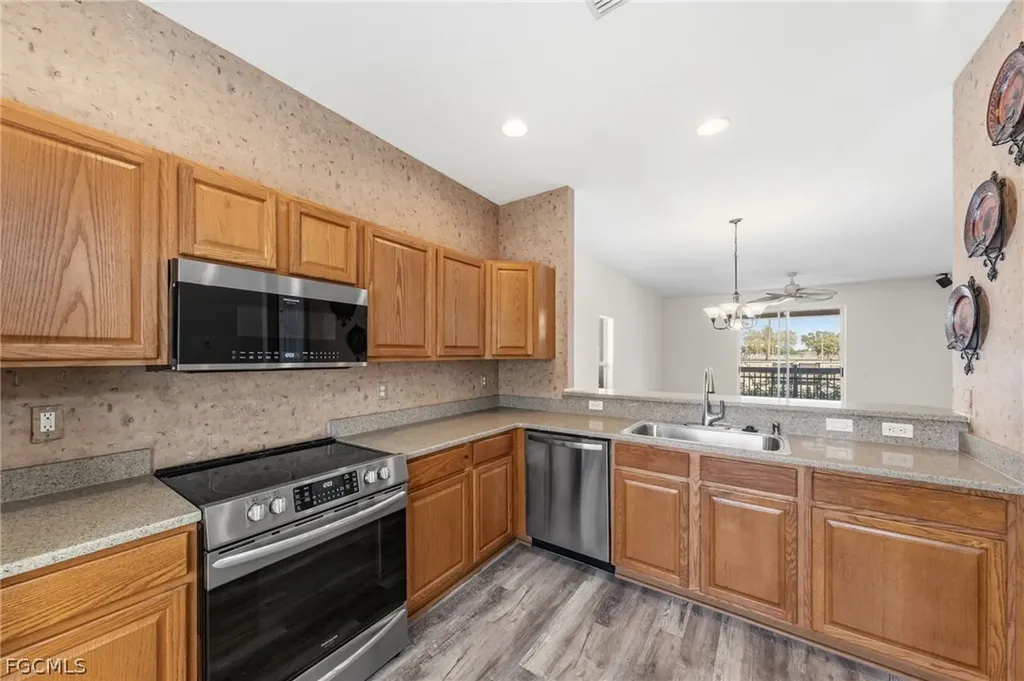 2061 Cape Heather Circle Cape Coral FL 33991