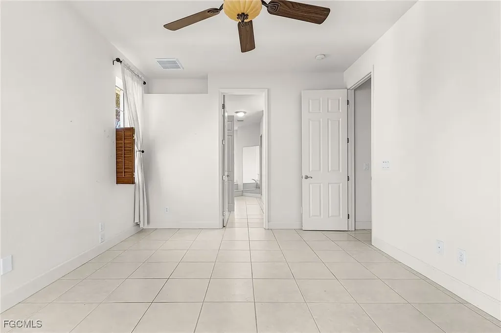 2123 Davis Boulevard Fort Myers FL 33905