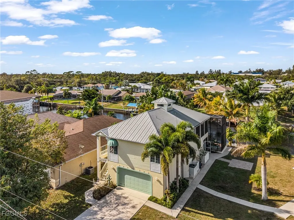 2123 Davis Boulevard Fort Myers FL 33905