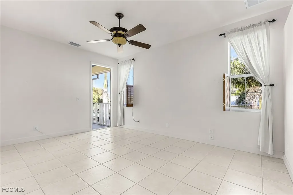 2123 Davis Boulevard Fort Myers FL 33905