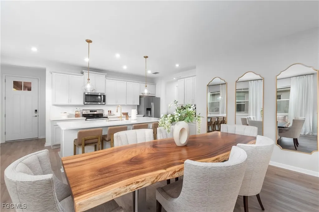 10313 Bonavie Cove Drive Fort Myers FL 33966