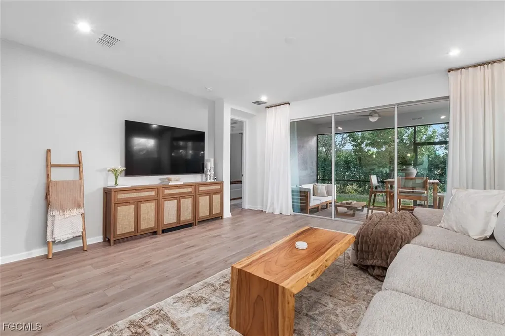 10313 Bonavie Cove Drive Fort Myers FL 33966