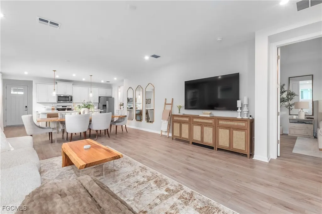 10313 Bonavie Cove Drive Fort Myers FL 33966