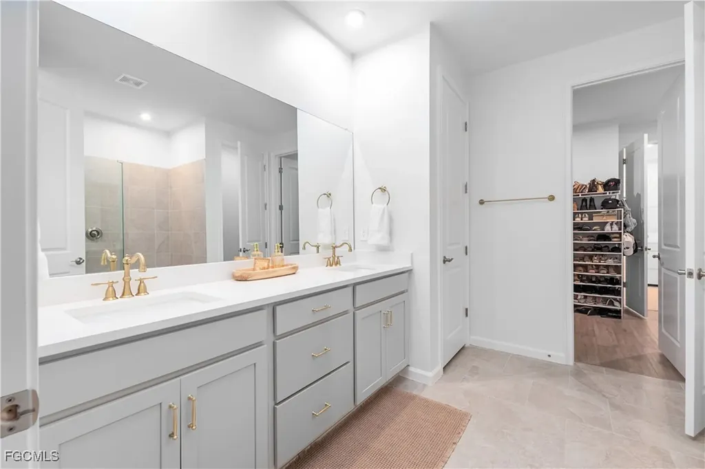 10313 Bonavie Cove Drive Fort Myers FL 33966