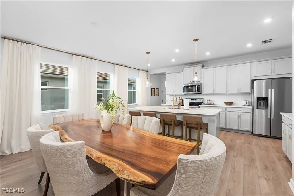 10313 Bonavie Cove Drive Fort Myers FL 33966