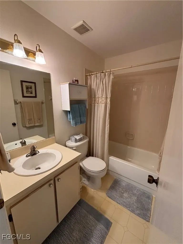 9315 Central Park Drive Fort Myers FL 33919