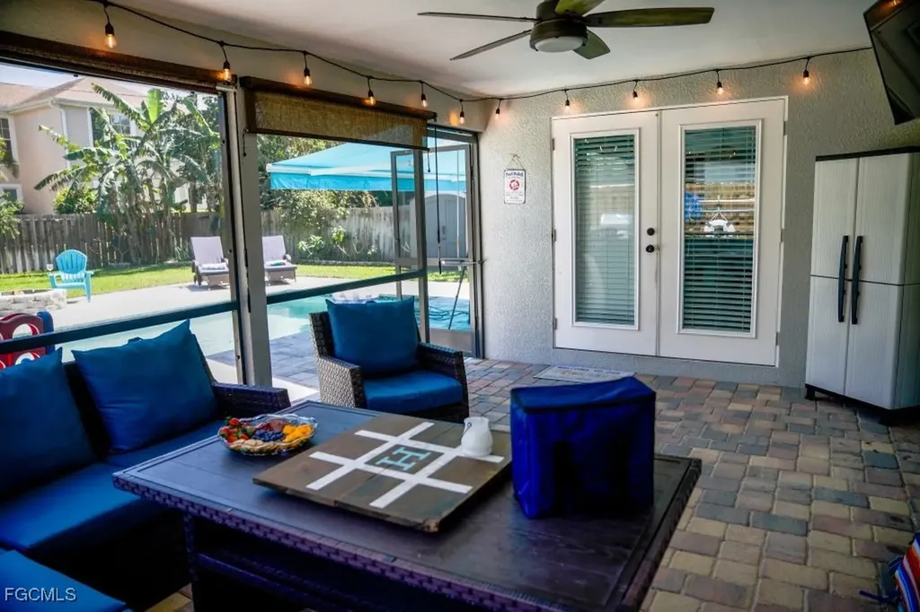 560 E Valley Drive Bonita Springs FL 34134