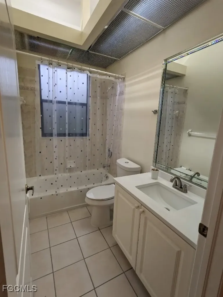 6876 Lone Oak Boulevard Naples FL 34109