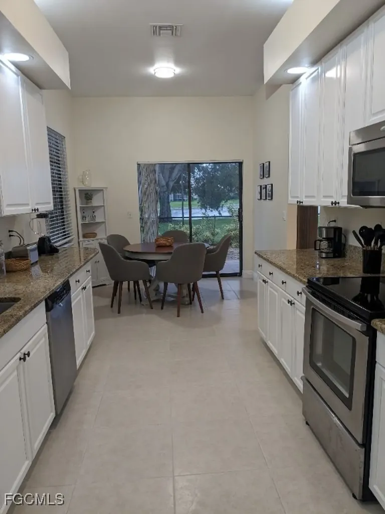 6876 Lone Oak Boulevard Naples FL 34109