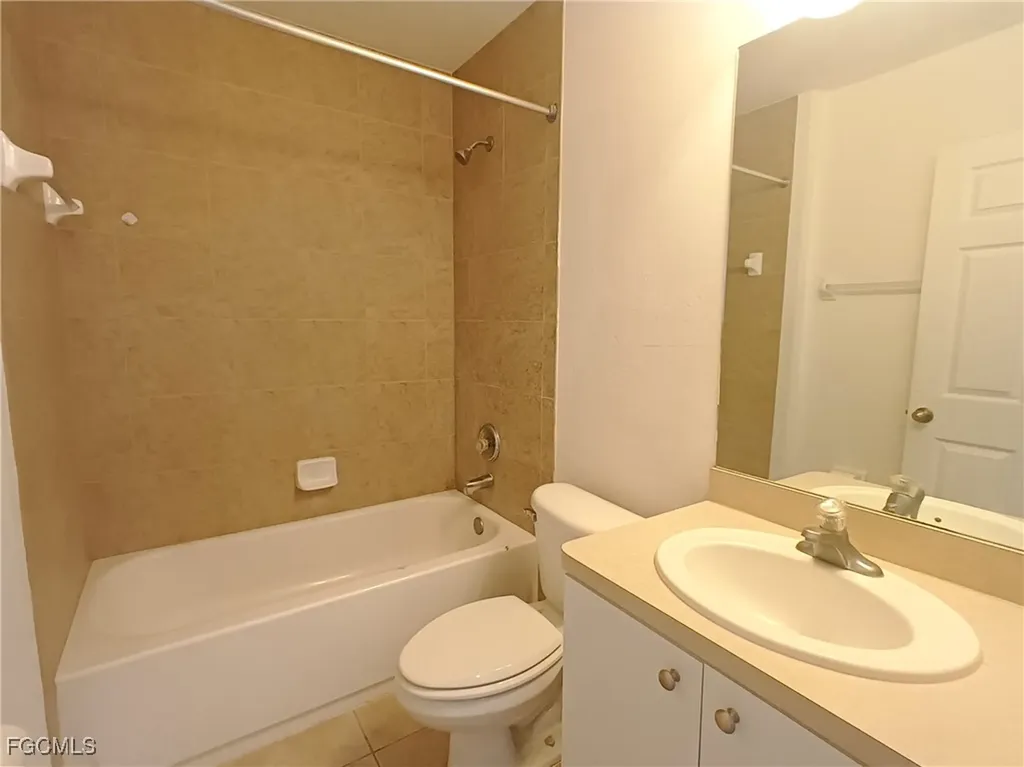 1316 NE 20th Avenue Cape Coral FL 33909
