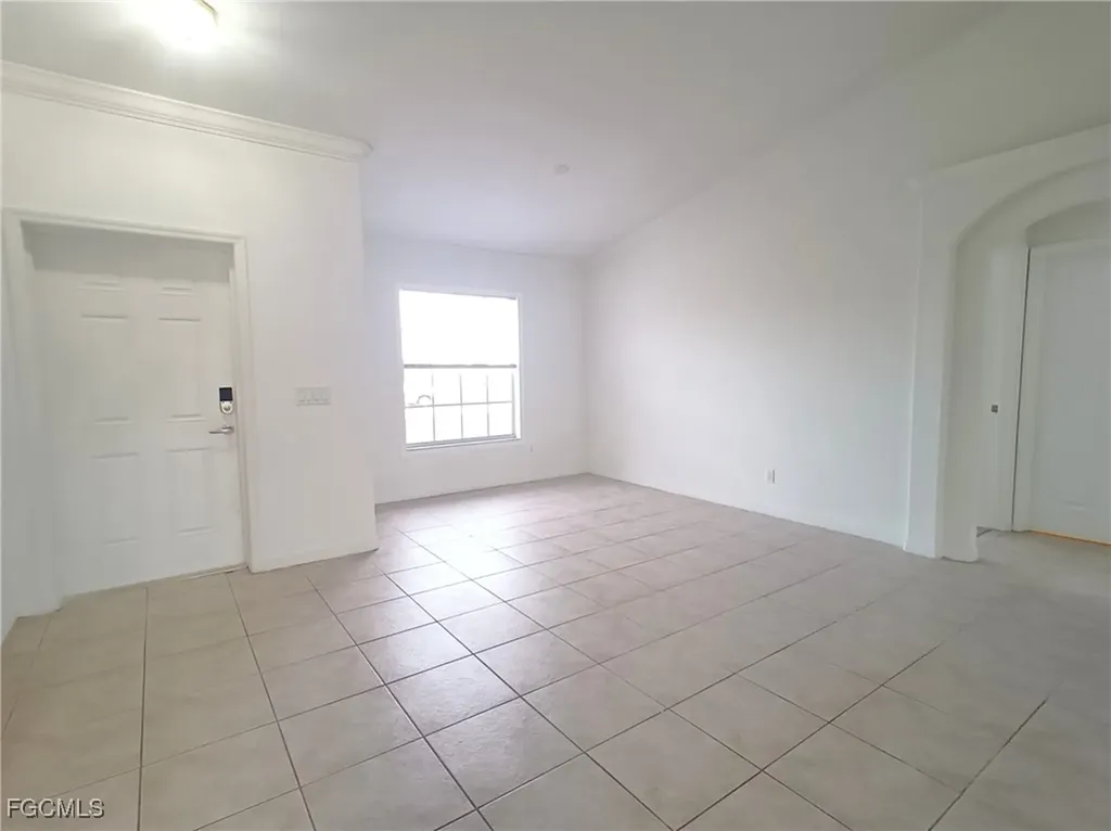 1316 NE 20th Avenue Cape Coral FL 33909