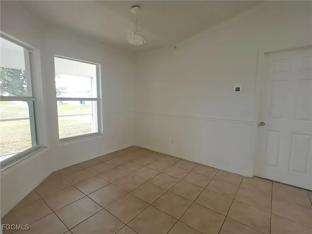 1316 NE 20th Avenue Cape Coral FL 33909