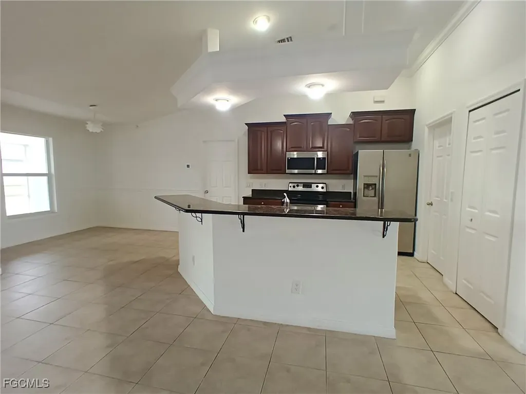 1316 NE 20th Avenue Cape Coral FL 33909