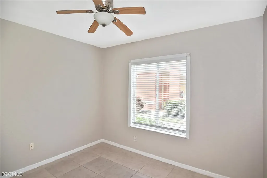 6400 Aragon Way Fort Myers FL 33966