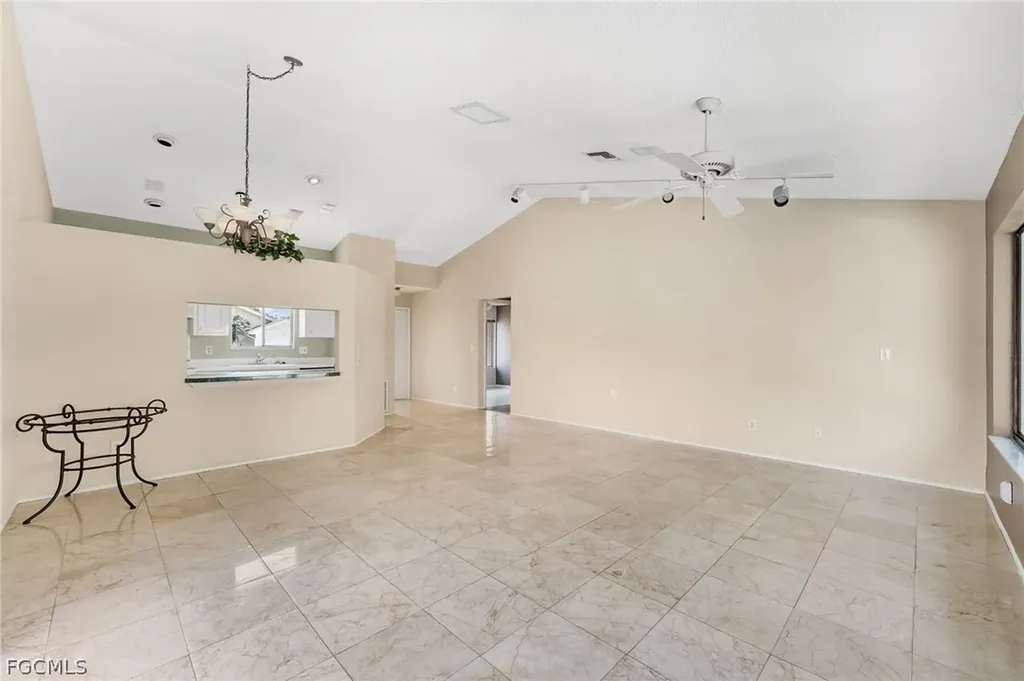 5581 Longleaf Drive North Fort Myers FL 33917