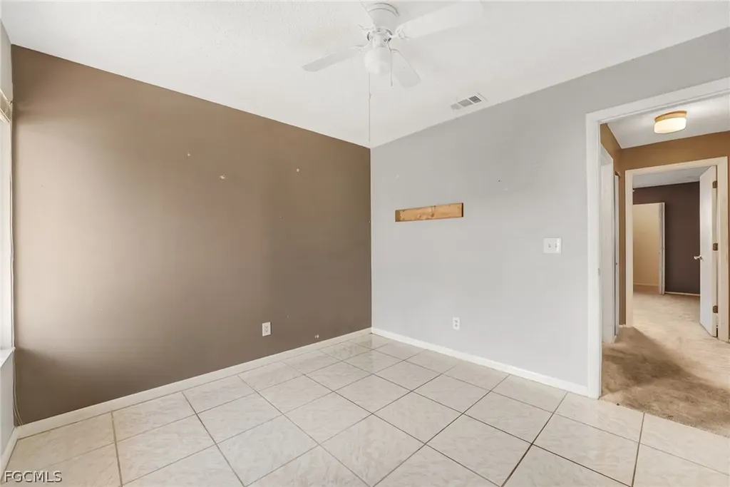 5581 Longleaf Drive North Fort Myers FL 33917