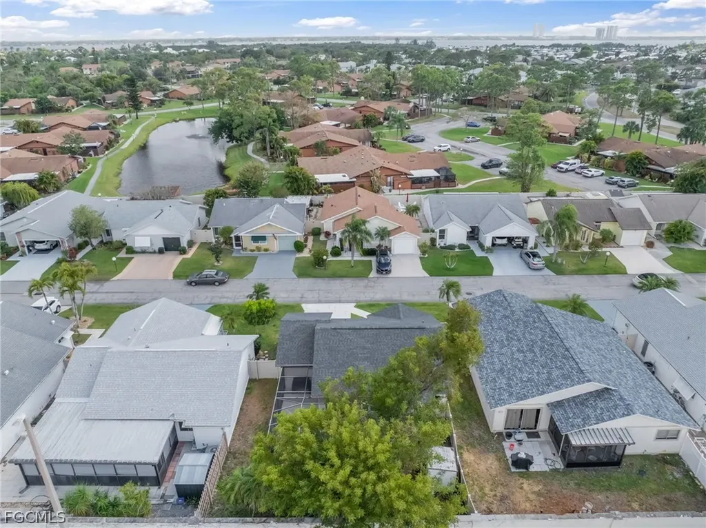 5581 Longleaf Drive North Fort Myers FL 33917