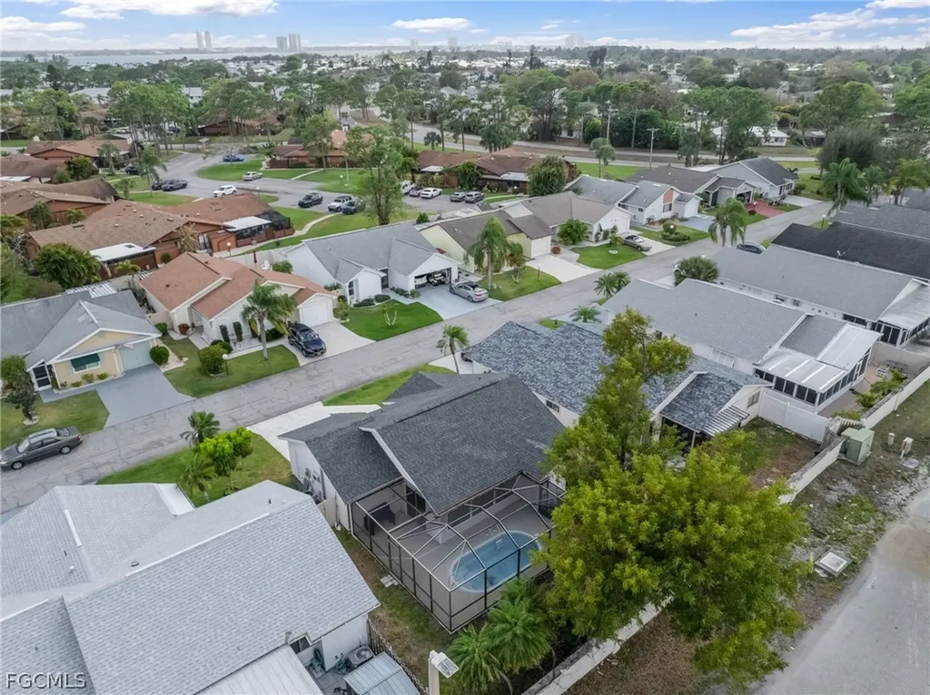 5581 Longleaf Drive North Fort Myers FL 33917