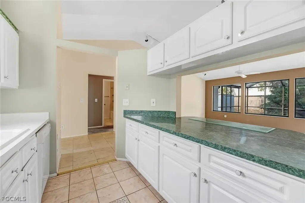5581 Longleaf Drive North Fort Myers FL 33917