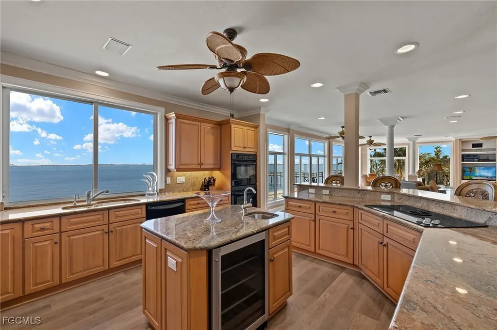 1258 Anhinga Lane Sanibel FL 33957