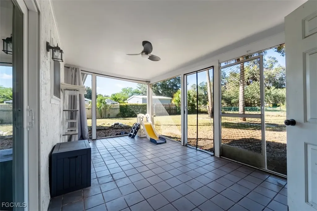 4021 W Palomar Circle Labelle FL 33935