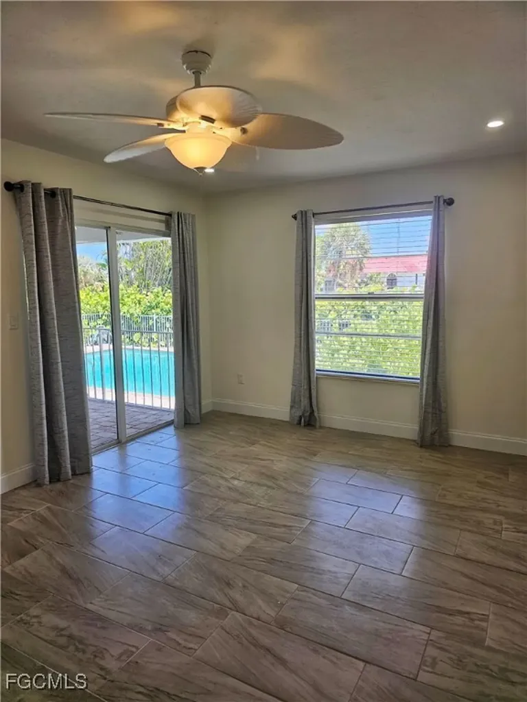1242 Par View Drive Sanibel FL 33957