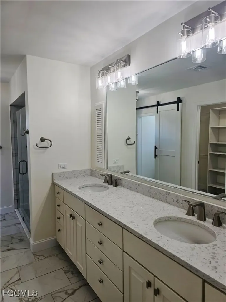 1242 Par View Drive Sanibel FL 33957
